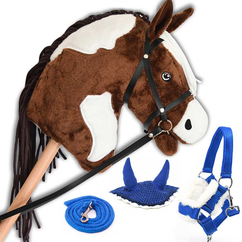 Hobby Horse Pie Mustang with halter, lead rope, and Blue bonnet