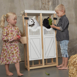 Stable box for hobby horse