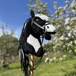 Black-and-white (piebald) Mustang hobby horse for hobby horsing — size L