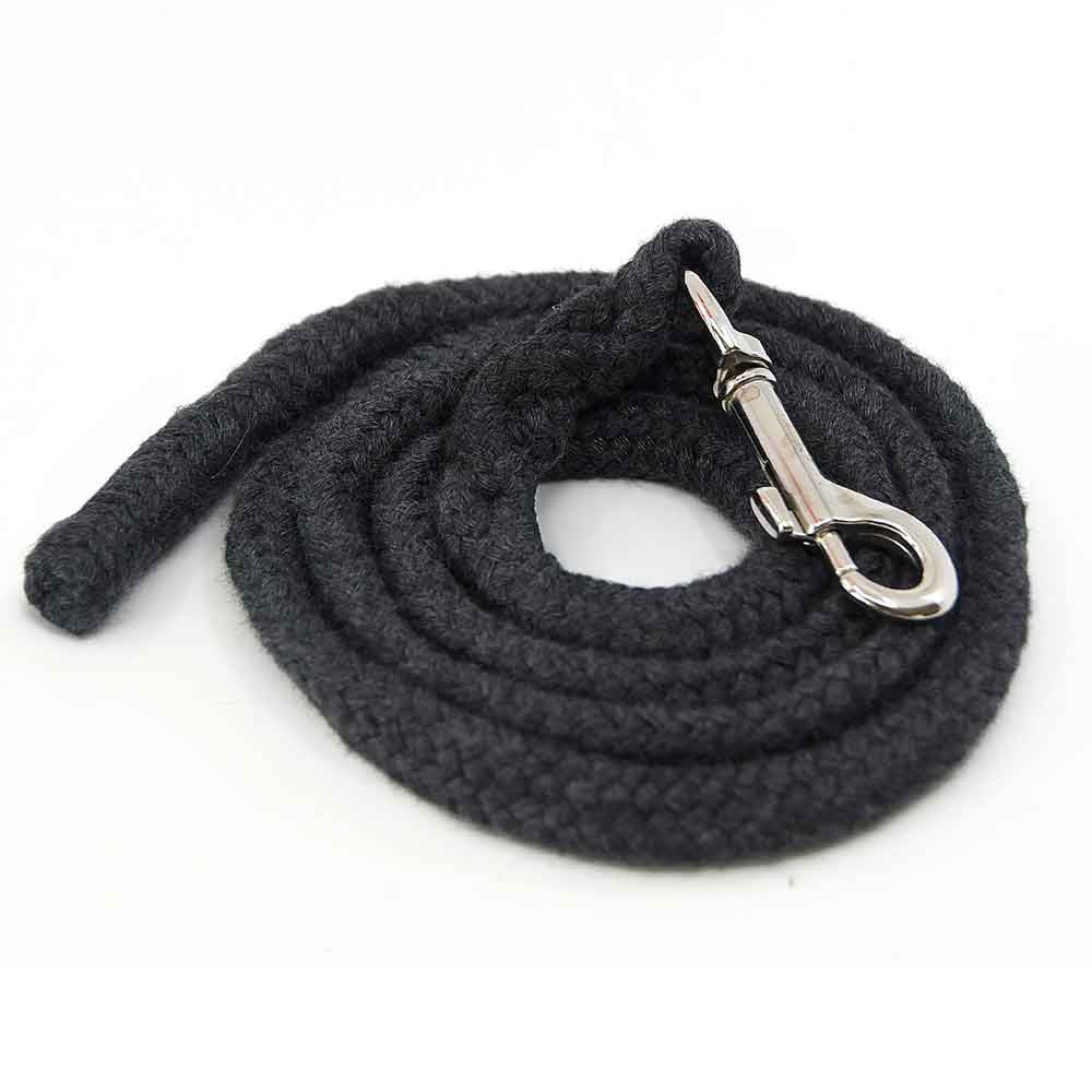 Ensemble avec licol en moumoute noir, longe noire et bonnet rose et noir pour hobby horse