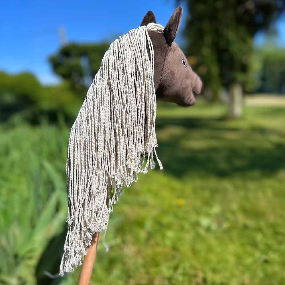 Mini Hobby Horse Alezan Brûlé pour Enfant dès 3 Ans