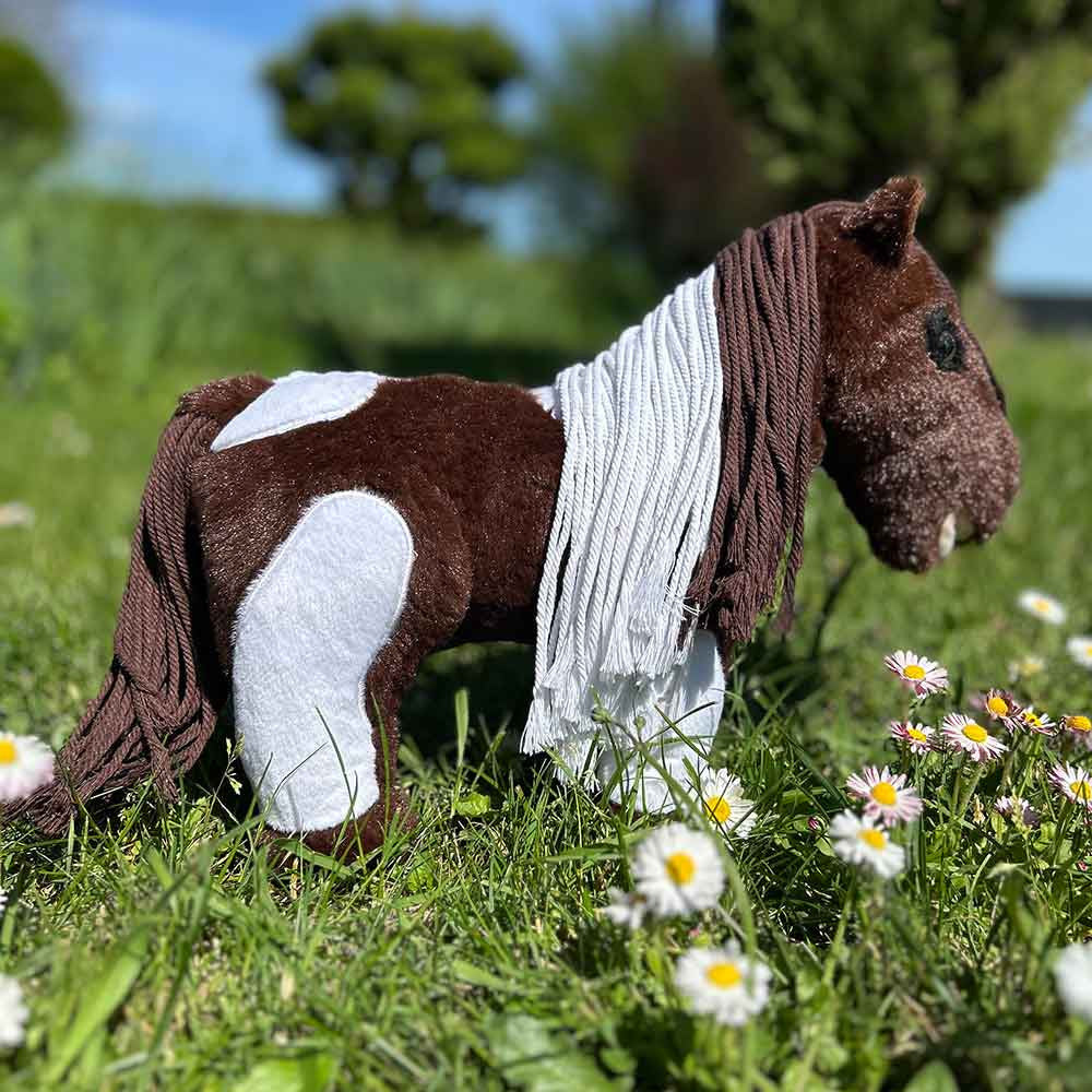 Cheval poney en peluche Pie bai - HKM